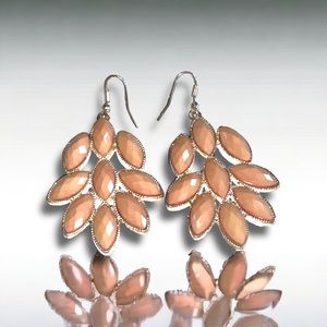 :Beautiful leaf vintage style dangle drop hook earrings *BRAND-NEW* #001